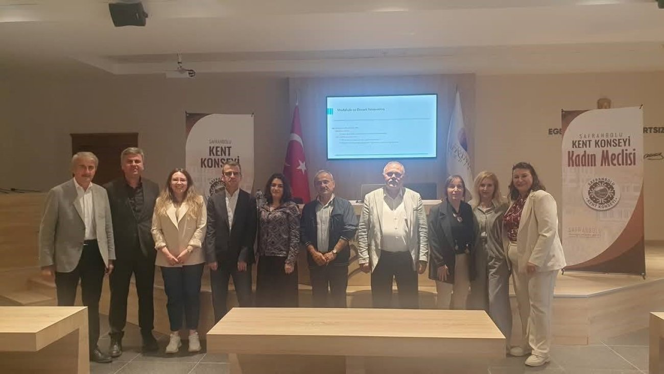 Muhtarlara Yönelik Kadına Şiddet Farkındalığı Eğitimi Düzenlendi